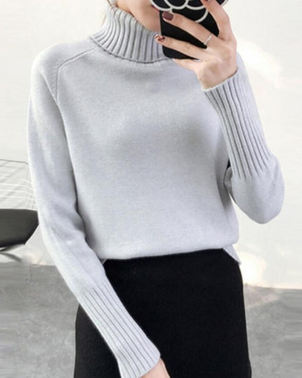 Damski sweter z golfem o luźnym kroju