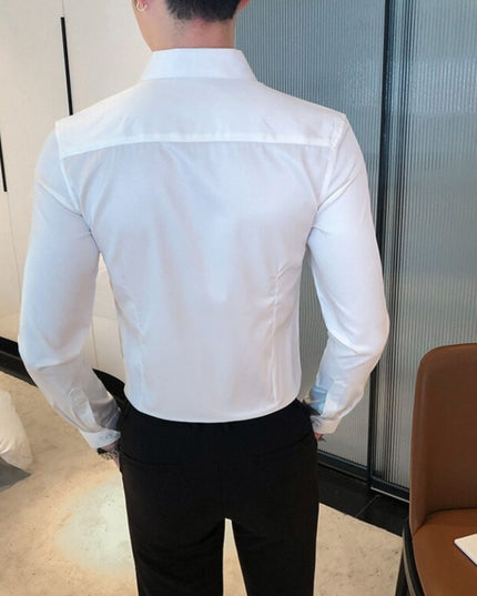 Męska koszula o dopasowanym kroju z haftem