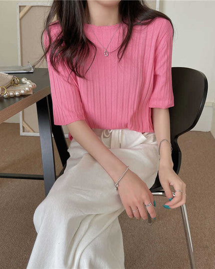 Damski T-shirt prążkowany o luźnym kroju