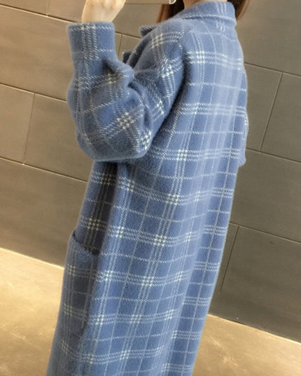 Damski płaszcz w kratę oversize z kieszeniami