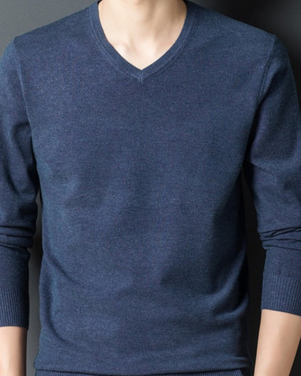 Męski sweter z dekoltem w serek