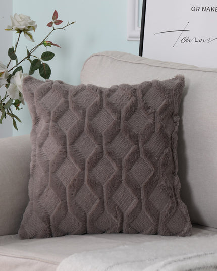 Poszewka na poduszkę z haftem w geometryczny wzór