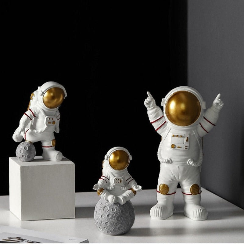 Figurka funkcjonalna astronauta uchwyt na telefon