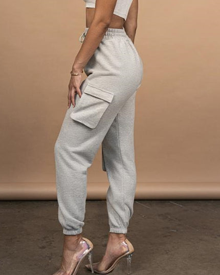 Damskie spodnie dresowe cargo