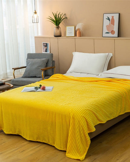 Elegancki koc z prążkowaną fakturą