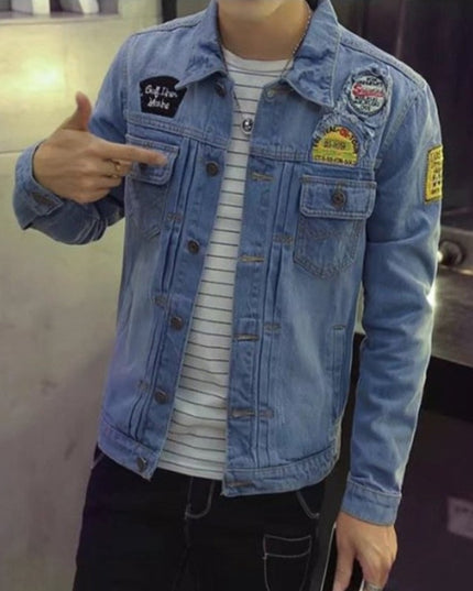 Męska kurtka jeansowa z przetarciami i naszywkami