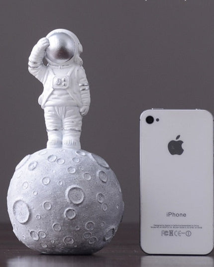 Figurka funkcjonalna astronauta uchwyt na telefon