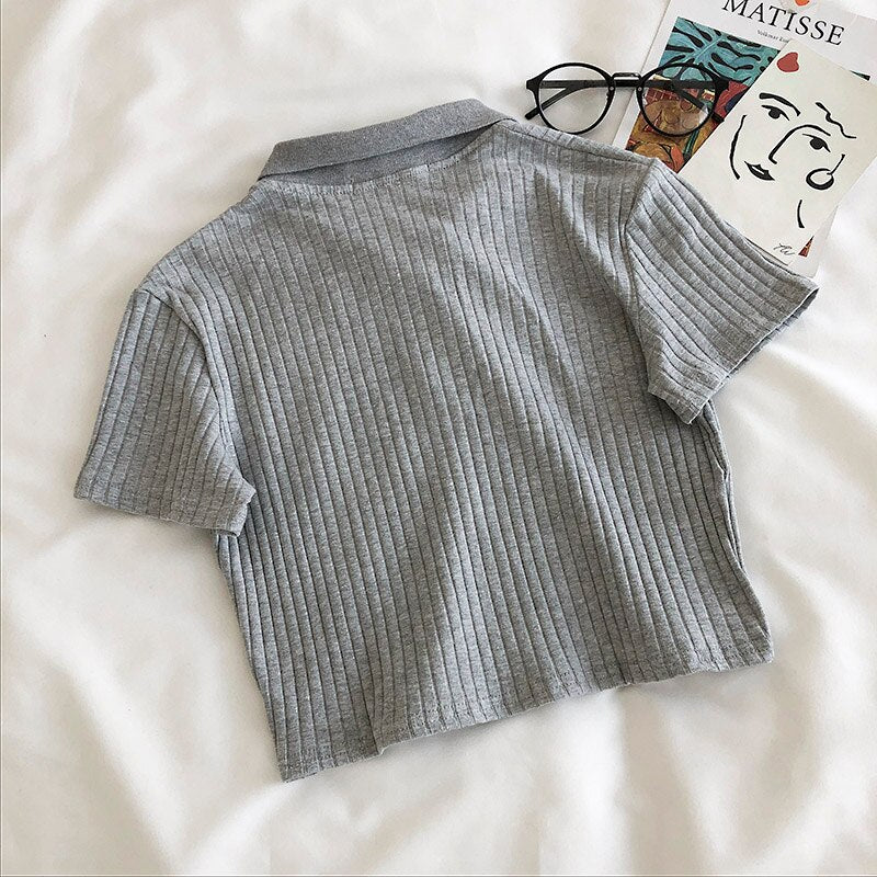 Damski T-shirt z kołnierzykiem