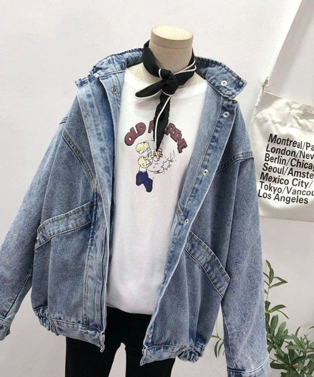 Damska kurtka jeansowa typu bomberka o kroju oversize