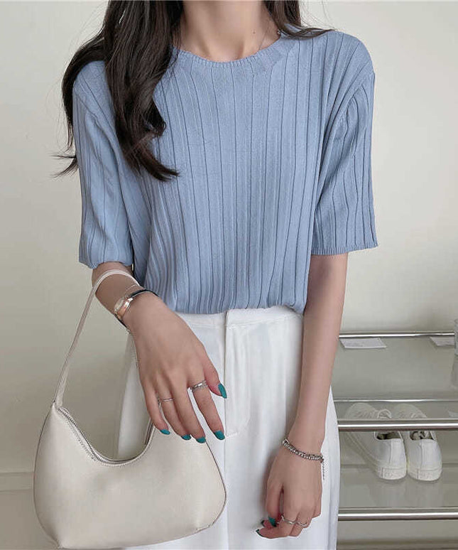 Damski T-shirt prążkowany o luźnym kroju