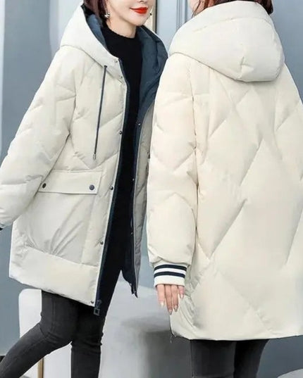 Damska kurtka klasyczna zimowa z kapturem