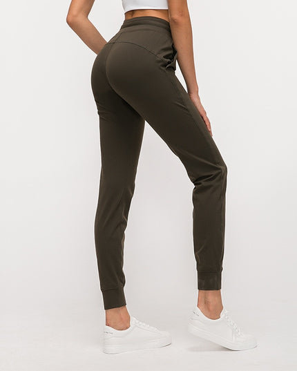 Damskie spodnie dresowe o dopasowanym kroju