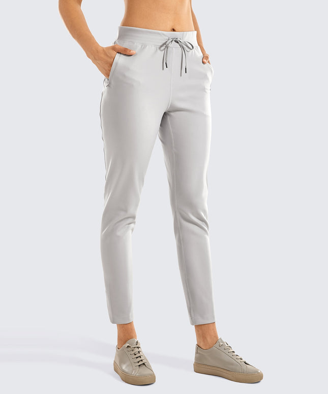 Damskie spodnie dresowe o prostym kroju