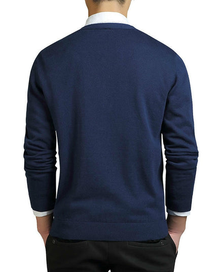 Męski sweter typu kardigan zapinany na guziki o dopasowanym kroju