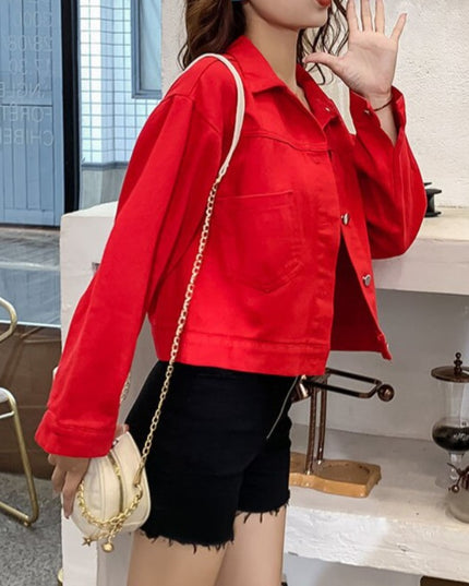 Damska kurtka jeansowa klasyczna o prostym kroju