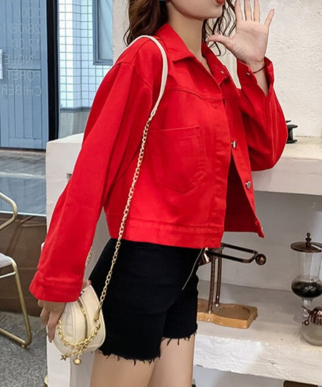 Damska kurtka jeansowa klasyczna o prostym kroju