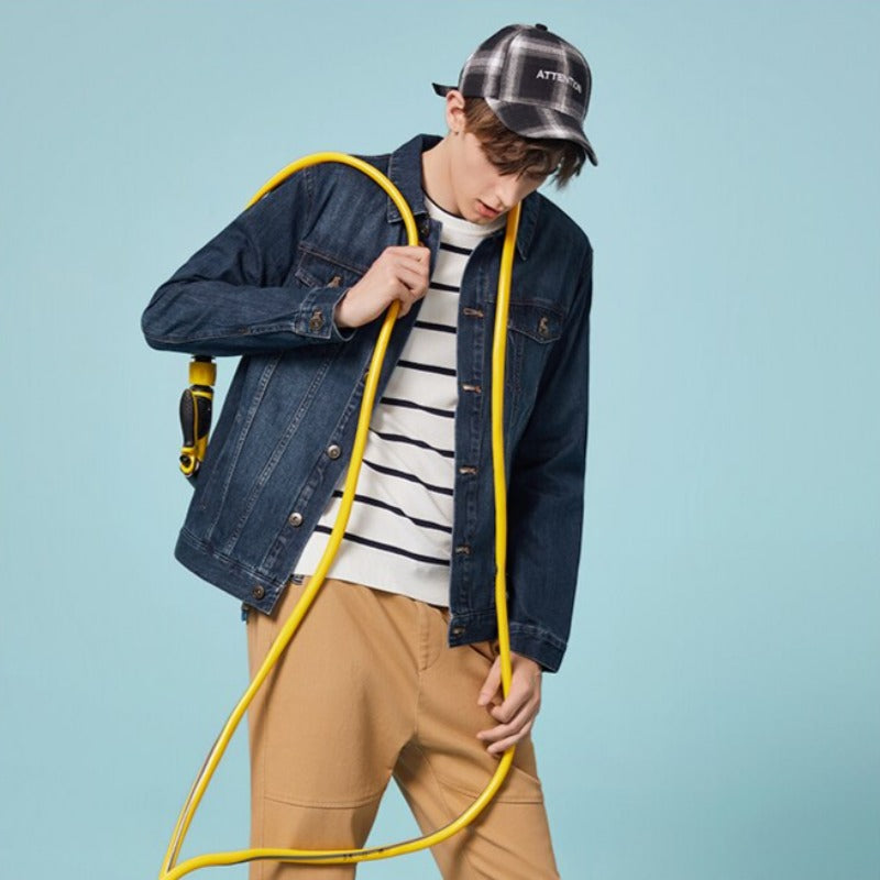 Męska kurtka jeansowa klasyczna o luźnym kroju