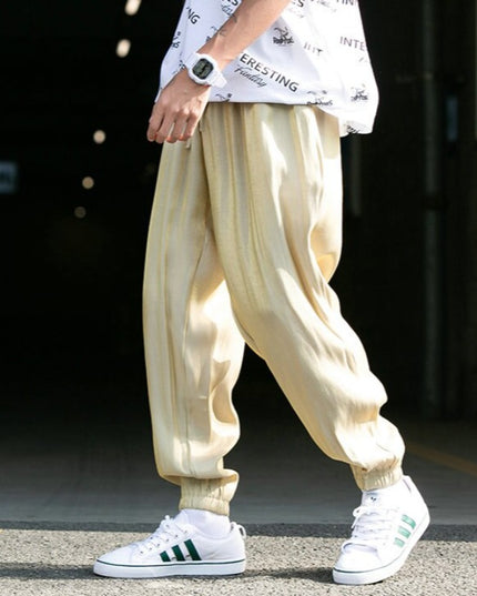 Męskie spodnie treningowe z połyskującej tkaniny