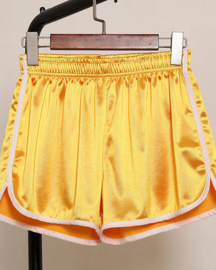 Damskie szorty sportowe z połyskującego materiału