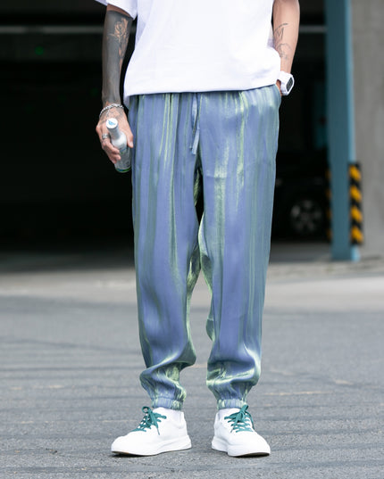 Męskie spodnie treningowe z połyskującej tkaniny