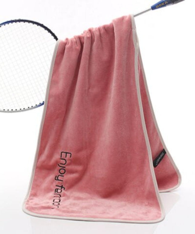 Ręcznik sportowy z grubego materiału z napisem