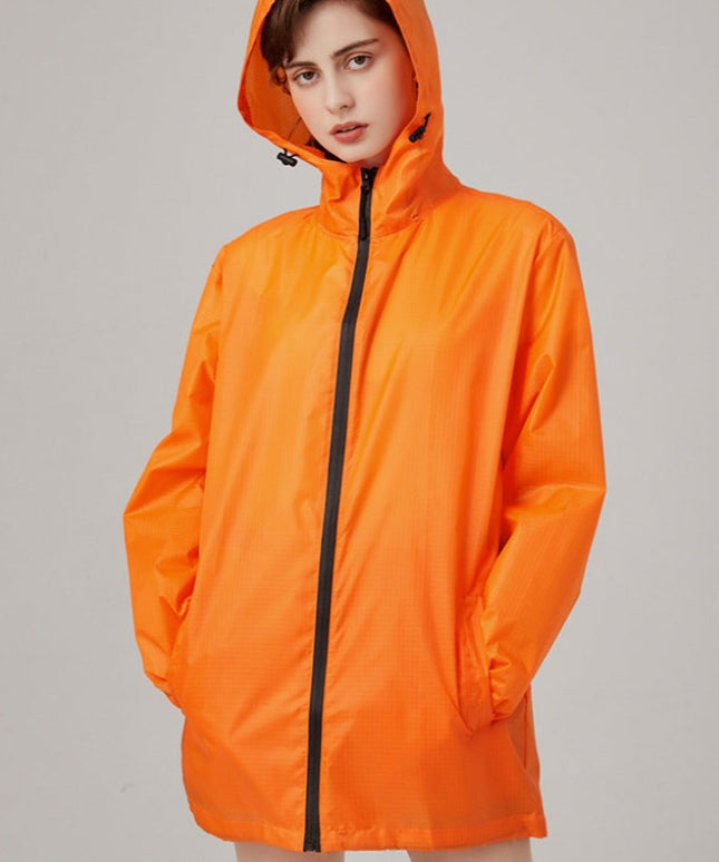 Damska kurtka przejściowa przeciwdeszczowa z kapturem o luźnym kroju