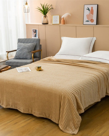 Elegancki koc z prążkowaną fakturą