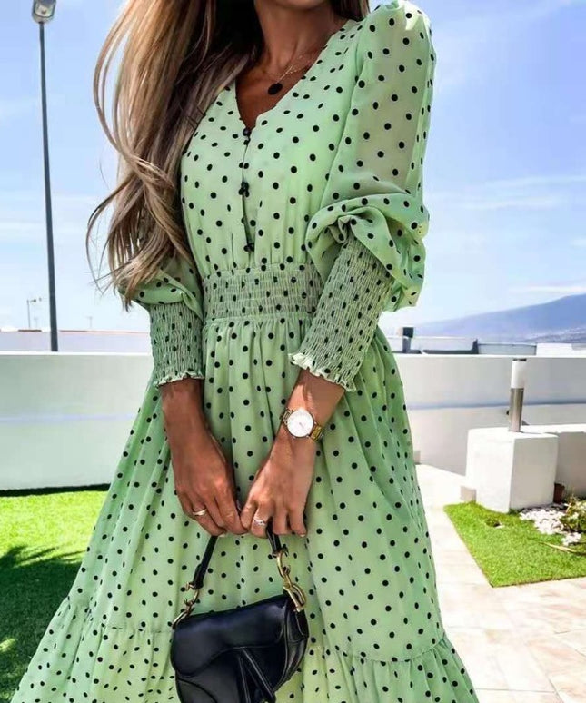 Sukienka midi w kropki z długim rękawem