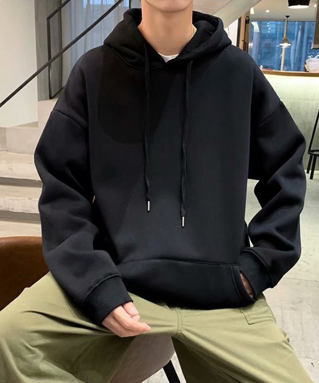 Męska bluza klasyczna z kapturem