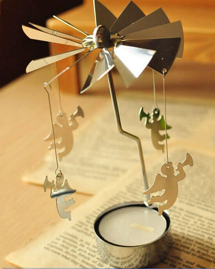 Świecznik świąteczny z wiatraczkiem i aniołkami