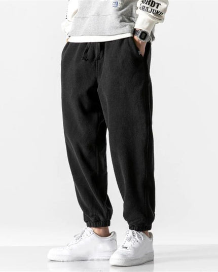 Męskie spodnie dresowe z wiązaniem