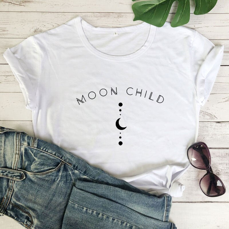 Damski T-shirt z napisem MOON CHILD