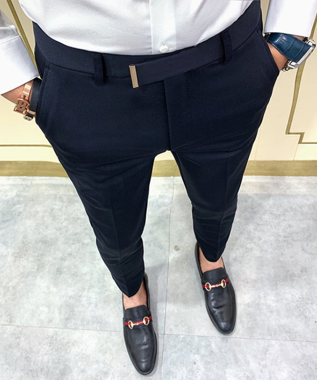 Męskie spodnie eleganckie chinosy z ozdobnym paskiem