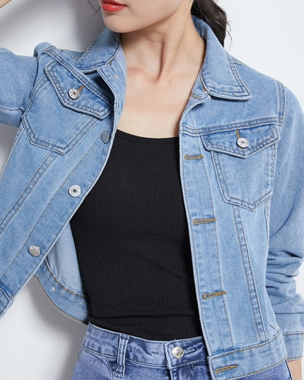 Damska kurtka jeansowa klasyczna o prostym kroju