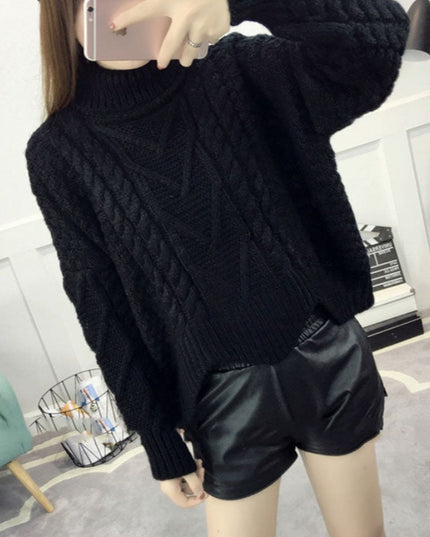 Damski sweter dziergany z golfem oversize