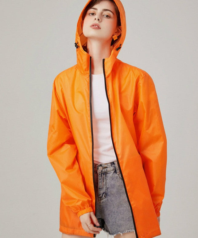 Damska kurtka przejściowa przeciwdeszczowa z kapturem o luźnym kroju