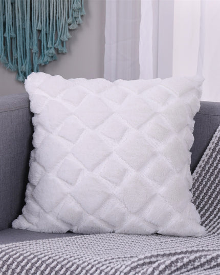 Poszewka na poduszkę z haftem w geometryczny wzór