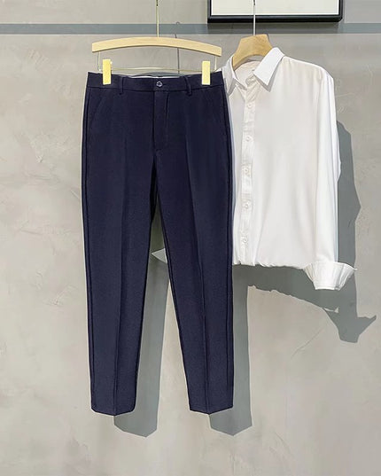 Męskie spodnie chinosy o klasycznym kroju