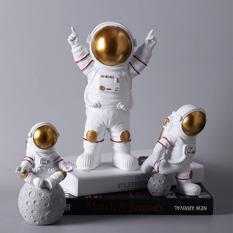 Figurka funkcjonalna astronauta uchwyt na telefon