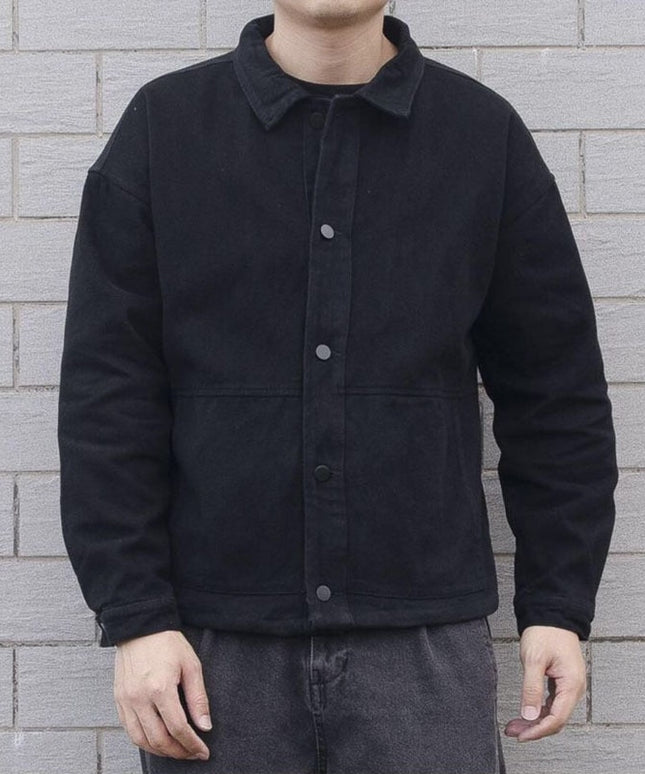 Męska kurtka jeansowa klasyczna o prostym kroju