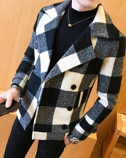 Męski płaszcz o kroju marynarki