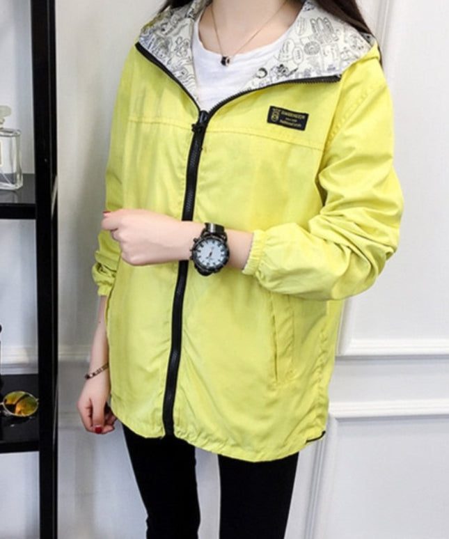 Damska kurtka przejściowa przeciwdeszczowa z kapturem o luźnym kroju