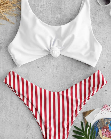 Damski dwuczęściowy strój kąpielowy z ozdobnym wiązaniem w paski