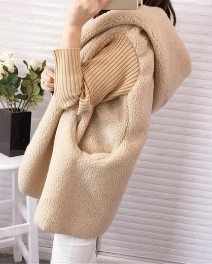 Damski płaszcz z kożuszkiem