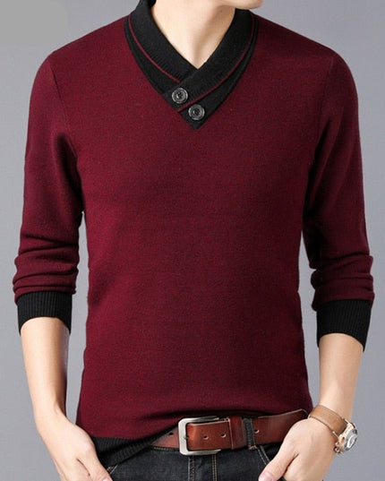 Męski sweter z dekoltem w serek z guzikami