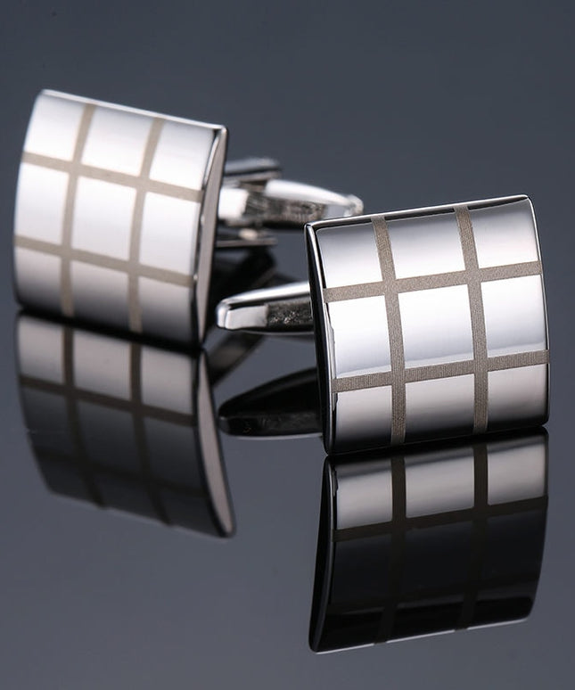 Spinki do koszuli we wzór w kratkę