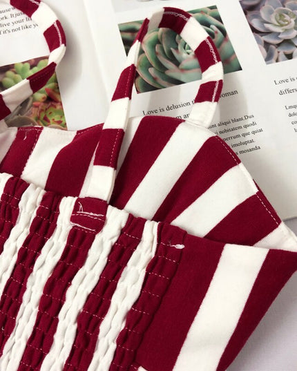 Damski crop top w paski z guziczkami