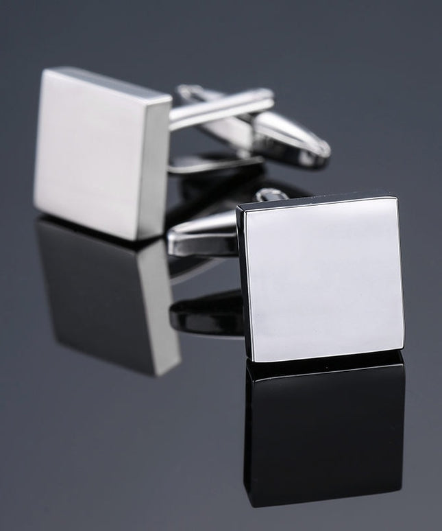 Spinki do koszuli w kwadratowym kształcie