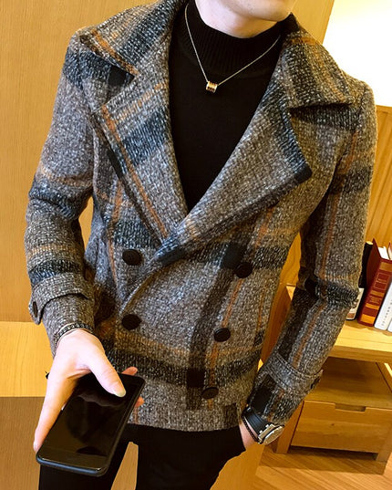 Męski płaszcz o kroju marynarki