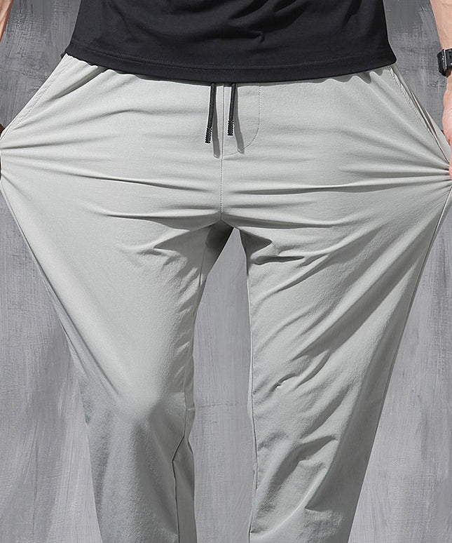 Męskie spodnie chinosy ze zwężoną nogawką